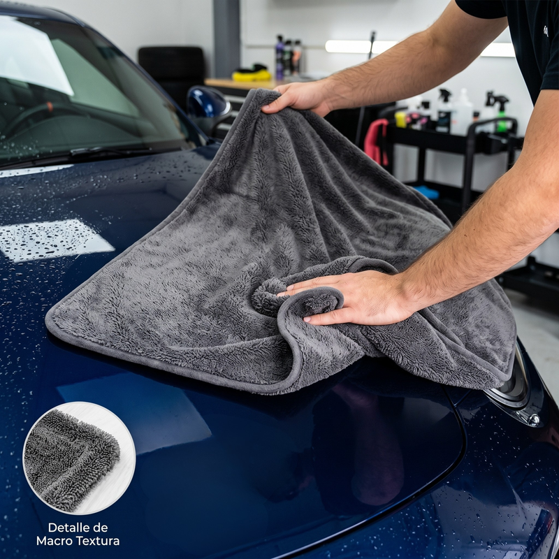 Secado de la carrocería del coche sin marcas ni pelusa con toalla microfibra Globaltec Professional