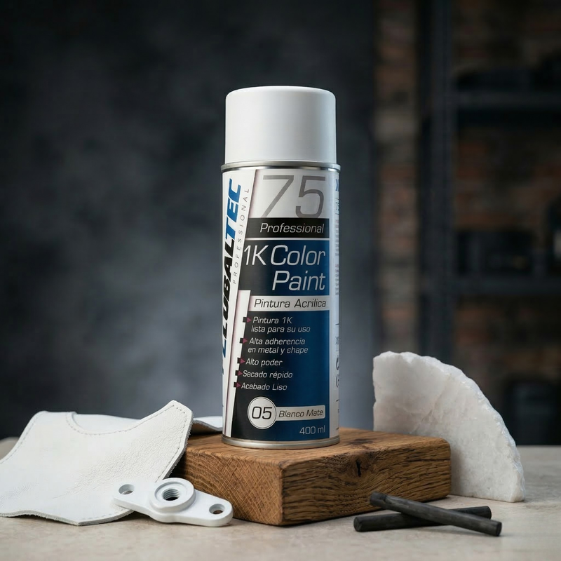 Uso de pintura en spray mate para acabados en escayola y obra Globaltec Professional