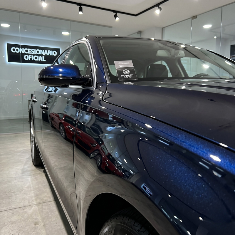 Sellador rápido de carrocería para el mantenimiento del coche entre lavados · Refresh Cars