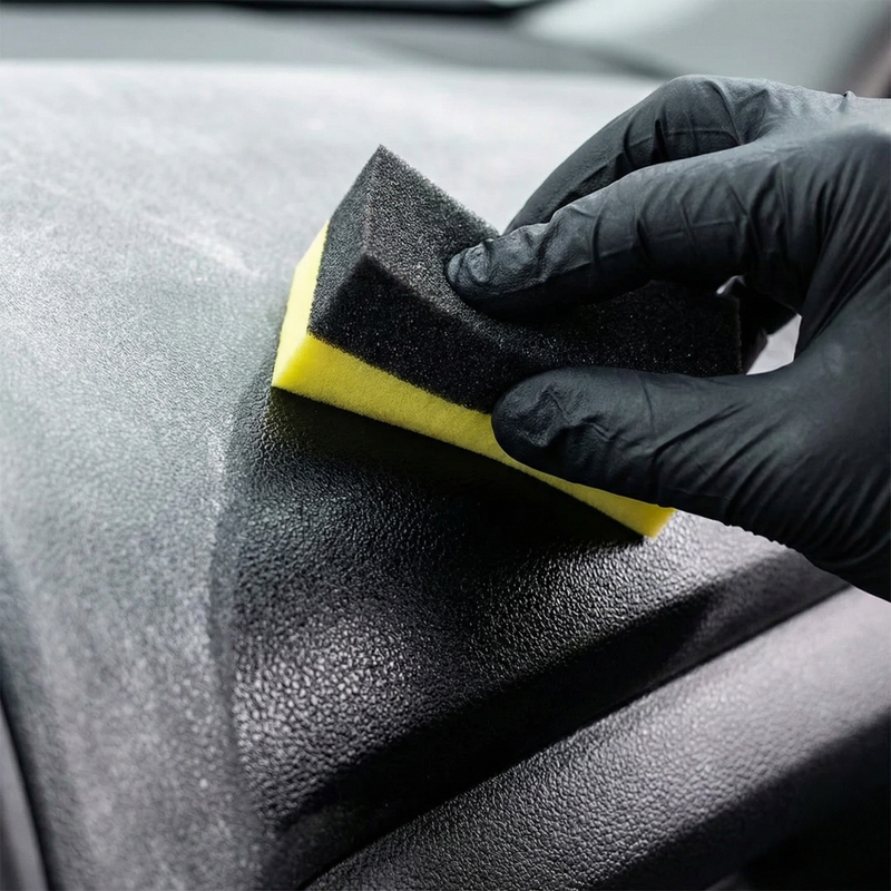 Renovador con filtro UV que evita el aspecto blanquecino del plástico, Refresh Cars
